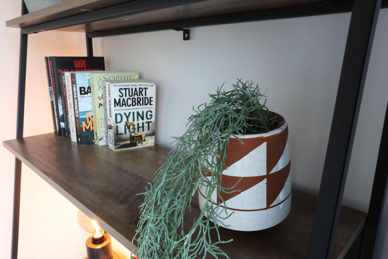 Birmingham Necairport Interchange Shortstay Homebase エクステリア 写真