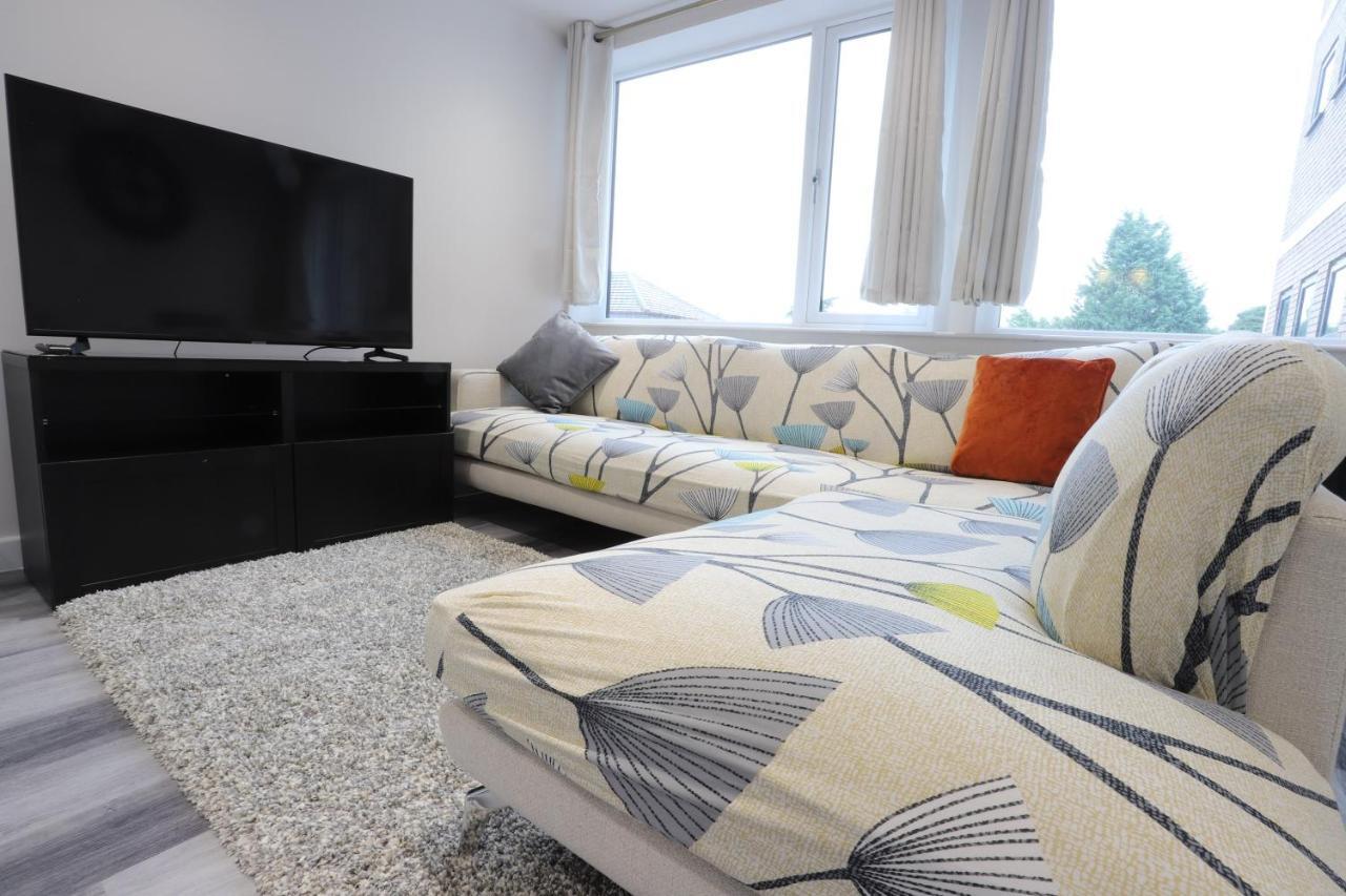Birmingham Necairport Interchange Shortstay Homebase エクステリア 写真