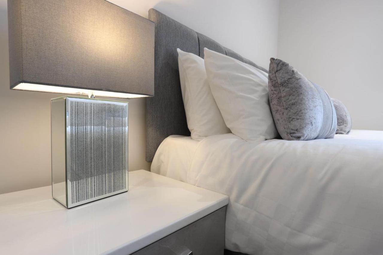 Birmingham Necairport Interchange Shortstay Homebase エクステリア 写真