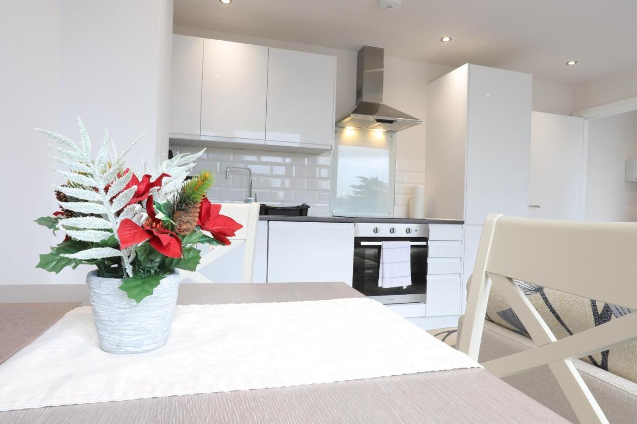 Birmingham Necairport Interchange Shortstay Homebase エクステリア 写真