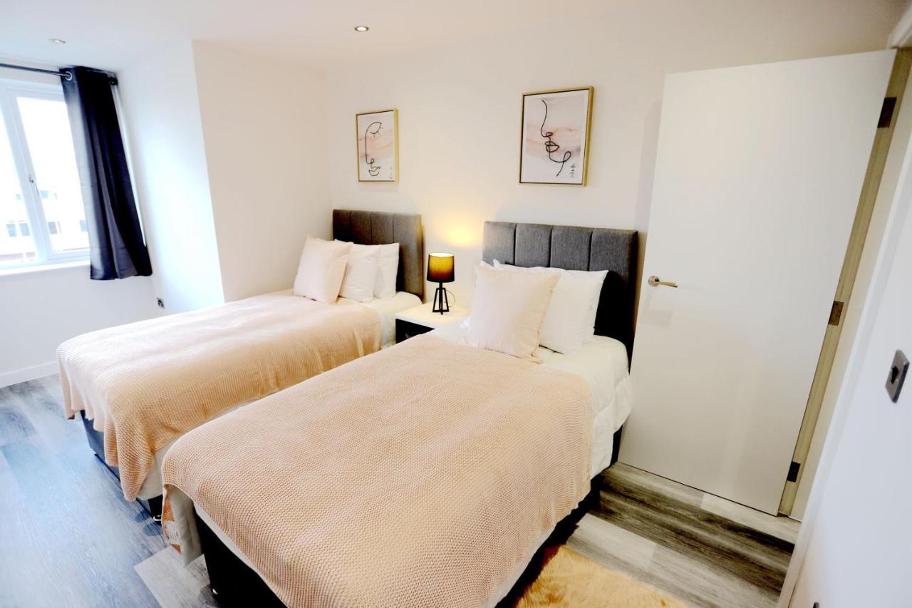 Birmingham Necairport Interchange Shortstay Homebase エクステリア 写真